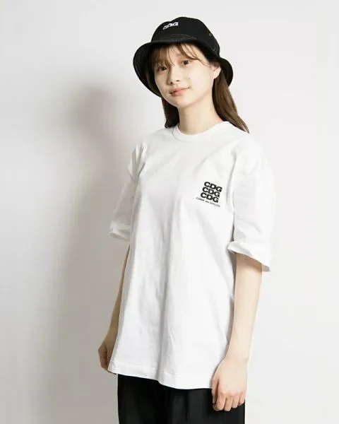 COMME des GARCONS  |Crew Neck Unisex Plain Short Sleeves Logo Designers