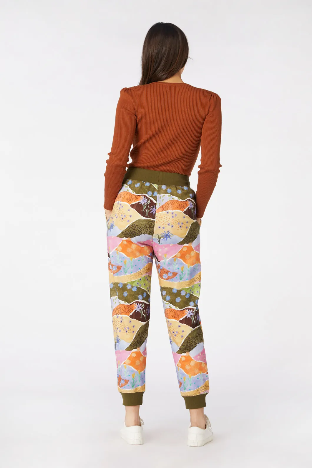 Daisy Landscape Track Pant