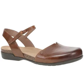 Dansko Rowan Closed Toed Sandal Tan (Women's)