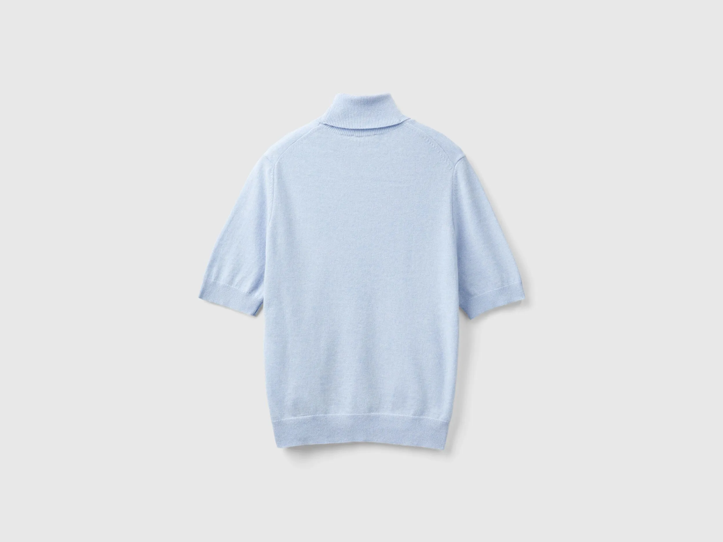 Ocean blue short sleeve turtleneck in cashmere blend - Light Blue | Benetton