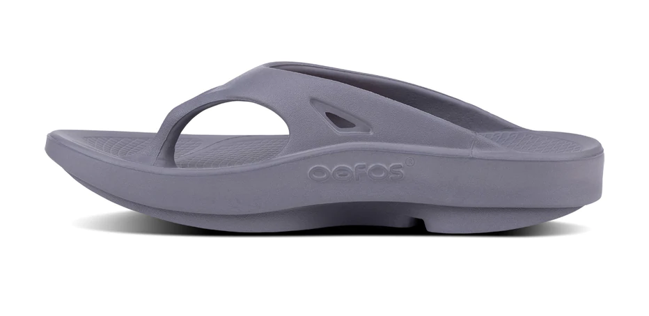 Oofos Womens Ooriginal Flip Flop Sandal (1000)- Slate