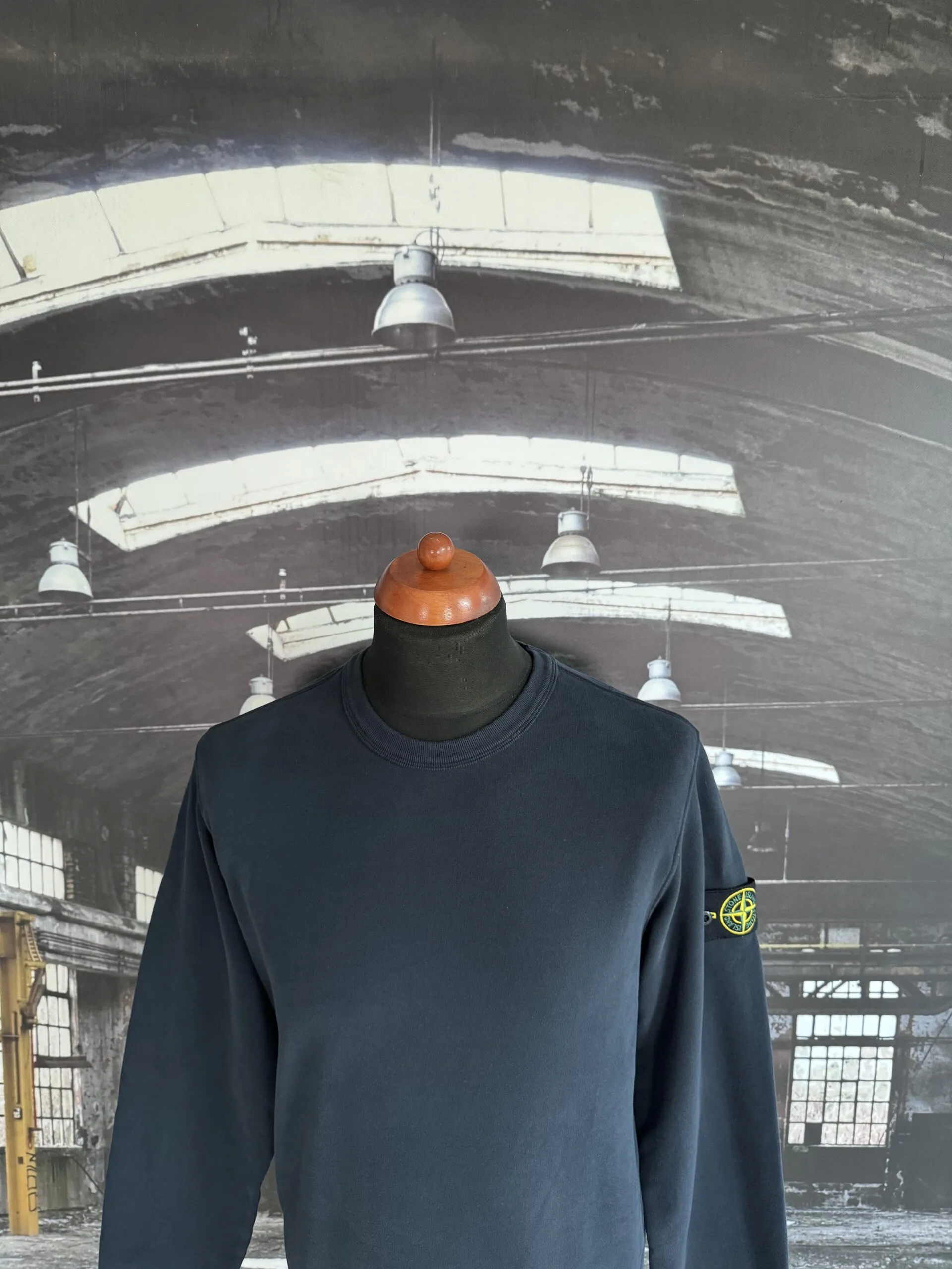 STONE ISLAND CREWNECK SWEATSHIRT