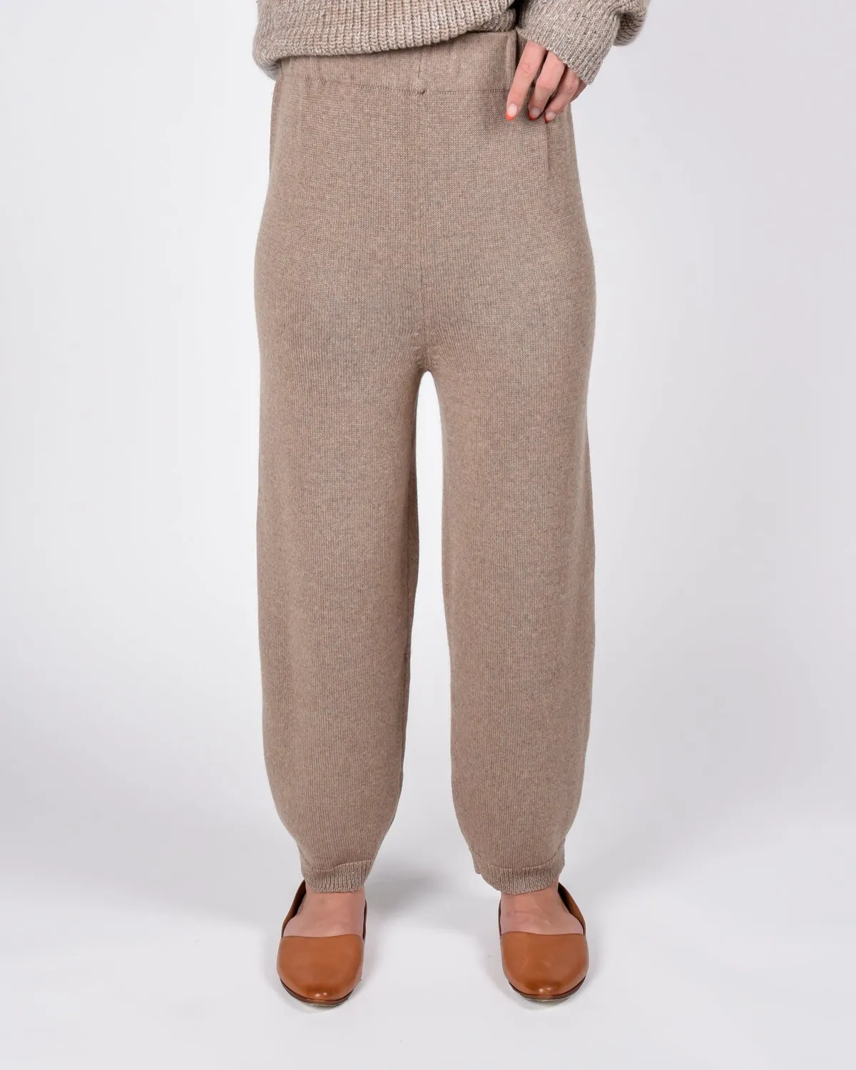 Taper Sweatpant - Camel