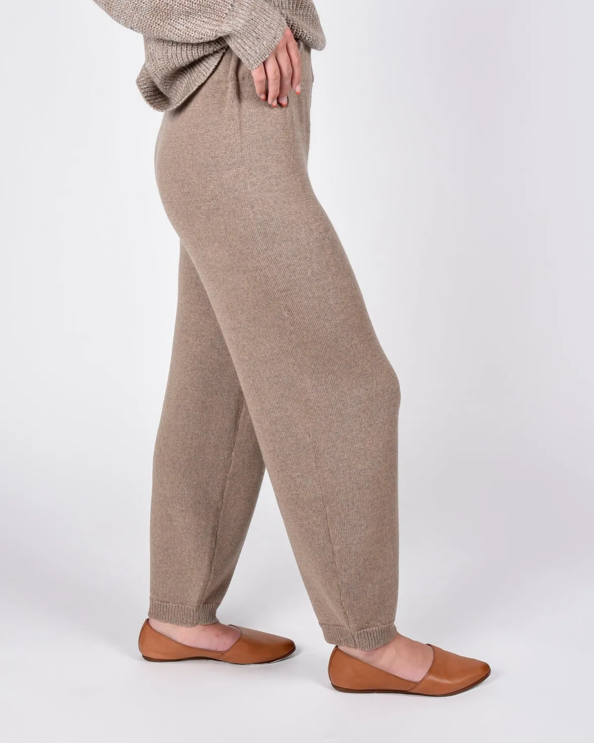 Taper Sweatpant - Camel