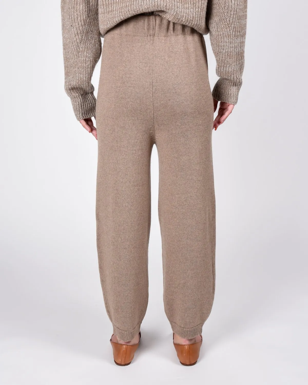 Taper Sweatpant - Camel